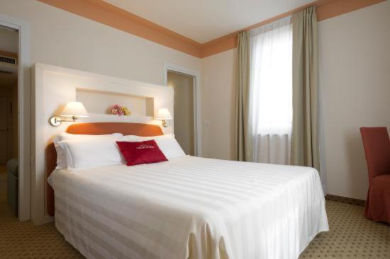Cora Hotels Leon D'Oro CastellʼArquato Exteriér fotografie